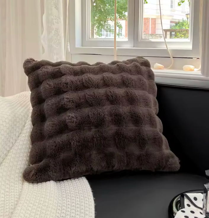 Coussin Mousseux Effet Peluche – Câlin visuel assuré