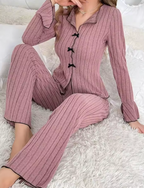 Pyjama Élégance Nocturne – Détente avec style